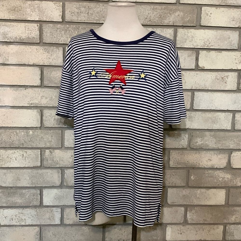 3for$20 top size m 4th of July America